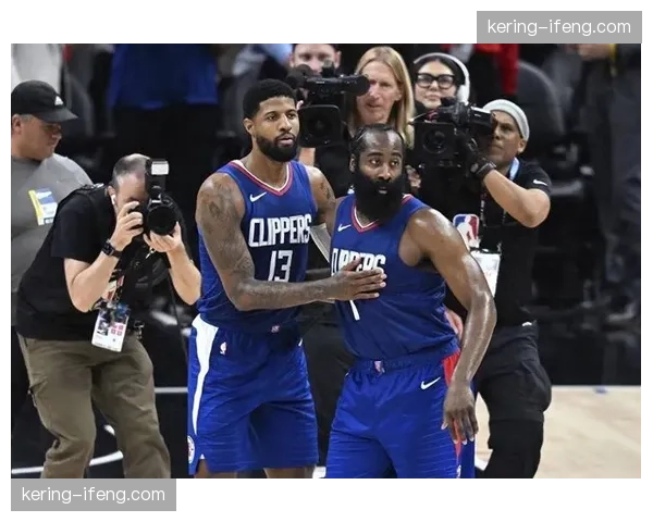 快船太阳勇士三选二 争夺西部最后季后赛席位 快船太阳勇士三选二 争夺西部最后季后赛席位