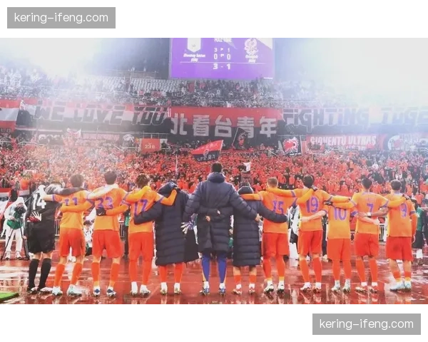 亚冠赛场中日球队表现形成鲜明对比 联赛体系建设差距逐渐拉大